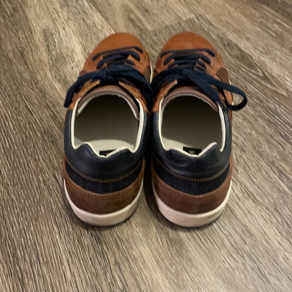 Bull Boxer Leather Sneakers (US size men’s 9) - Picture 3 of 7